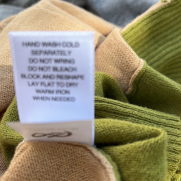 Michael Stars color block sweater - Picture 9 of 9